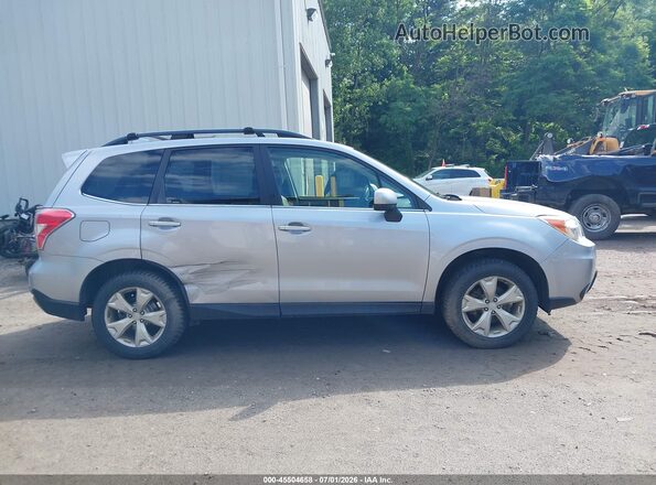 JF2SJAHC7GH532840 2016 SUBARU FORESTER Silver Вид задньої частини салону