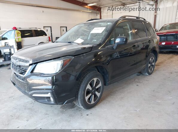 JF2SJAJC0HH411305 2017 SUBARU FORESTER Black Przód lewy