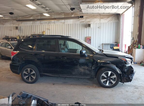 JF2SJAJC0HH411305 2017 SUBARU FORESTER Black Widok wnętrza z tyłu