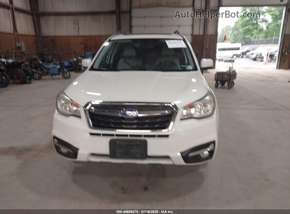 JF2SJAJC0JH550047 2018 SUBARU FORESTER White Instrument cluster view