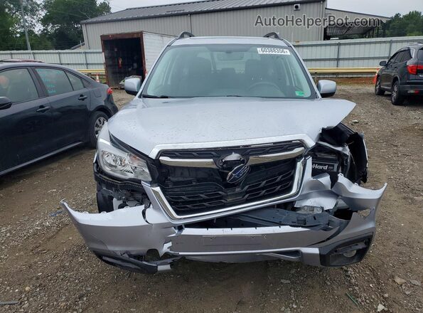 JF2SJAJC1JH405535 2018 SUBARU FORESTER Silver Вид спереду
