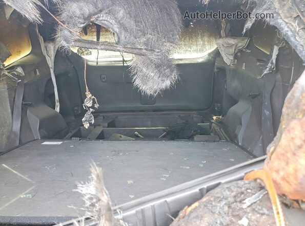 JF2SJAJC2JH577945 2018 SUBARU FORESTER Black Հետևի նստատեղերի տեսք