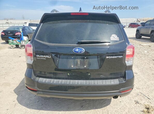 JF2SJAJC2JH577945 2018 SUBARU FORESTER Black Հետևի տեսք
