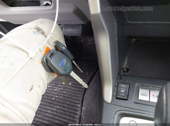JF2SJAJC3HH497483 2017 SUBARU FORESTER Gray Widok deski rozdzielczej