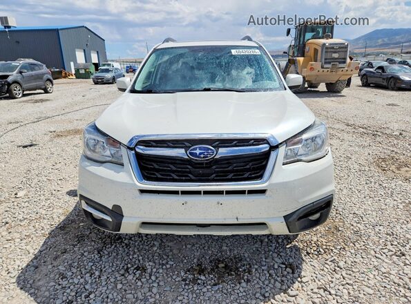 JF2SJAJC4HH530121 2017 SUBARU FORESTER White Դիմացի տեսք