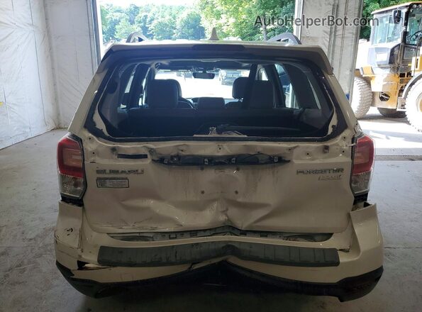 JF2SJAJC7HH400902 2017 SUBARU FORESTER White Rear view