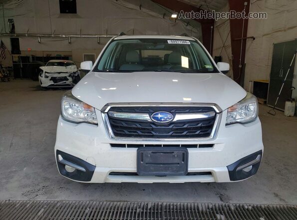 JF2SJAJC7HH400902 2017 SUBARU FORESTER White Front view
