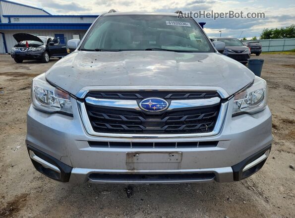 JF2SJAJCXJH478807 2018 SUBARU FORESTER Silver Front view