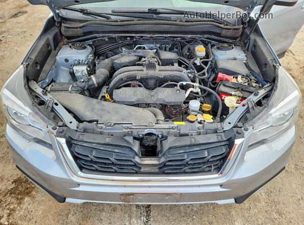 JF2SJAJCXJH478807 2018 SUBARU FORESTER Silver Engine compartment view