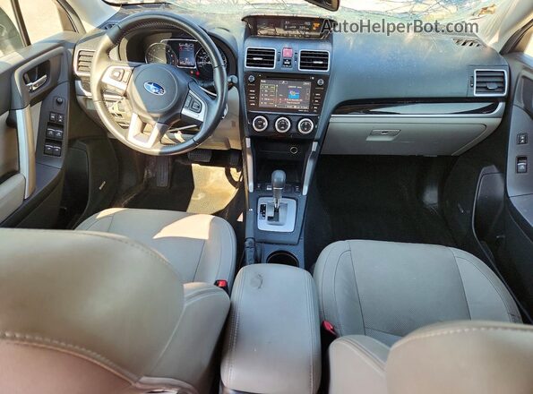 JF2SJALC3JH445211 2018 SUBARU FORESTER Gray Вид панелі приладів