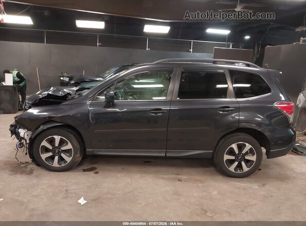 JF2SJALCXJH572408 2018 SUBARU FORESTER Dark Blue 