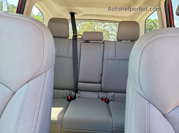JF2SJARC0HH574606 2017 SUBARU FORESTER Красный Вид задних сидений