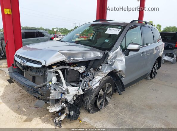JF2SJARC0JH495510 2018 SUBARU FORESTER Silver Передня ліва чверть