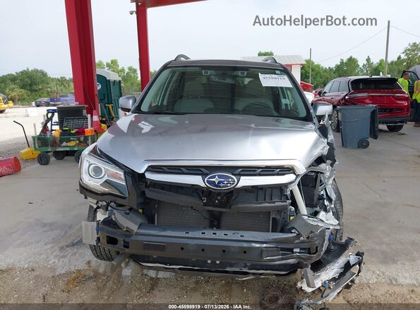 JF2SJARC0JH495510 2018 SUBARU FORESTER Silver Вид задньої частини салону