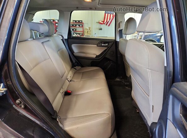 JF2SJARC1HH485353 2017 SUBARU FORESTER Gray Rear interior view