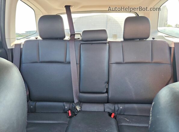 JF2SJARC2JH446888 2018 SUBARU FORESTER Silver Rear seats view