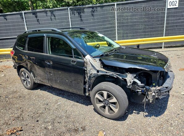 JF2SJARC3JH574248 2018 SUBARU FORESTER Черный Передняя правая четверть