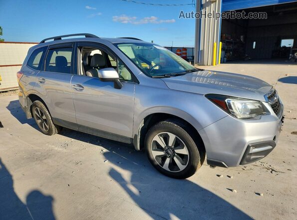 JF2SJARC5HH507838 2017 SUBARU FORESTER Silver Front right