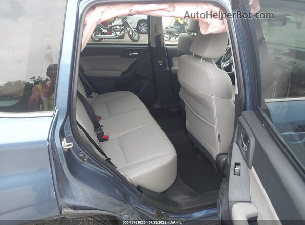 JF2SJARC5JH420673 2018 SUBARU FORESTER Blue VIN կոդի պիտակի տեսք
