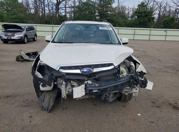 JF2SJARC5JH555328 2018 SUBARU FORESTER White Vista frontal