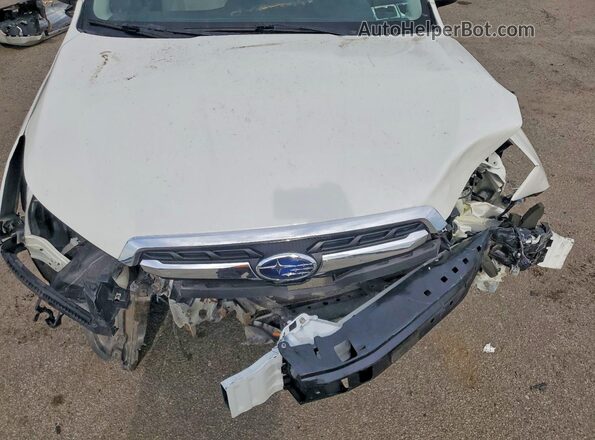 JF2SJARC5JH555328 2018 SUBARU FORESTER White Vista del compartimento del motor