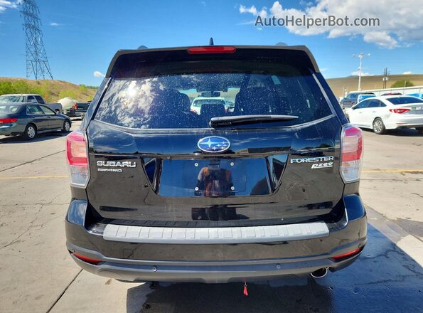 JF2SJARC7HH426730 2017 SUBARU FORESTER Black Вид ззаду