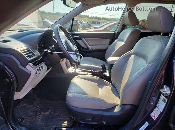 JF2SJARC7HH504388 2017 SUBARU FORESTER Gray Widok wnętrza z przodu