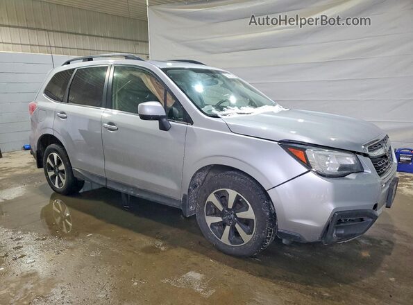 JF2SJARC7JH402093 2018 SUBARU FORESTER Silver Передня права чверть