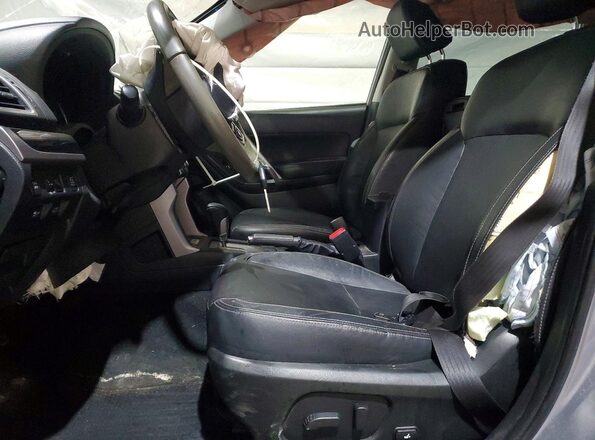 JF2SJARC7JH402093 2018 SUBARU FORESTER Silver Вид салону спереду