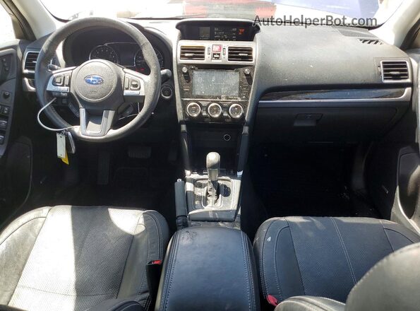 JF2SJATC3HH591103 2017 SUBARU FORESTER Blue Vista del salpicadero