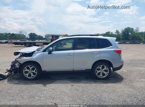 JF2SJATC9HH587900 2017 SUBARU FORESTER Silver 360 interior view