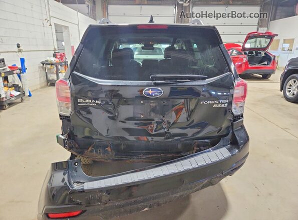 JF2SJATCXHH419523 2017 SUBARU FORESTER Черный Вид сзади