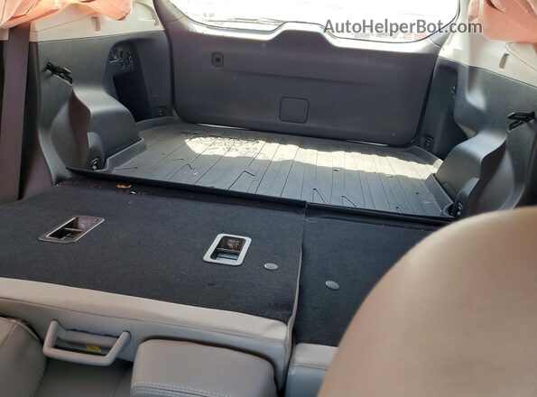 JF2SJAVC8GH423825 2016 SUBARU FORESTER Silver უკანა სავარძლების ხედი
