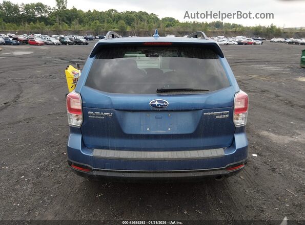 JF2SJAWC4HH522531 2017 SUBARU FORESTER Light Blue 