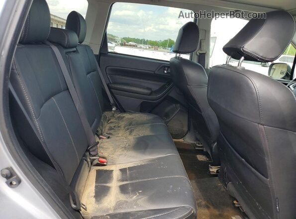 JF2SJAWC4HH804216 2017 SUBARU FORESTER Silver Հետևի նստատեղերի տեսք