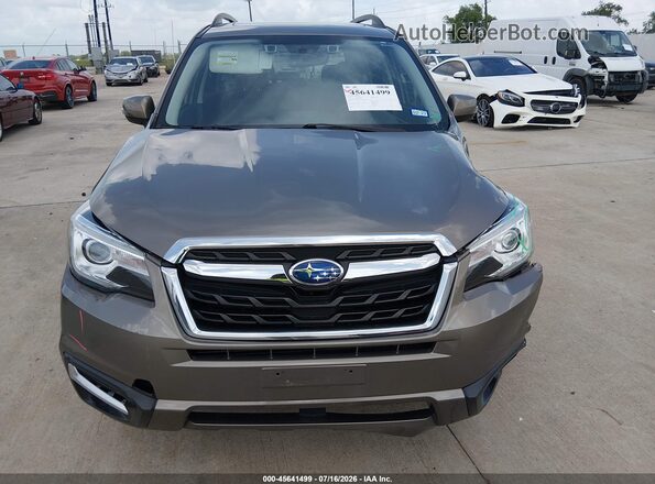 JF2SJAWC6JH464637 2018 SUBARU FORESTER Tan Вид щитка приладів