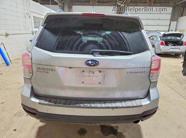 JF2SJAWC8HH591089 2017 SUBARU FORESTER Silver Vista trasera