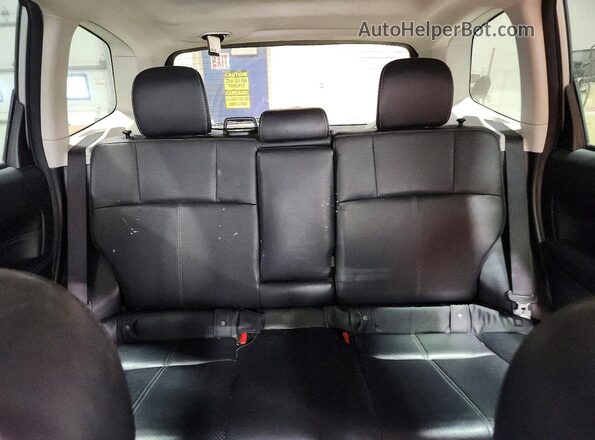 JF2SJAWC8HH591089 2017 SUBARU FORESTER Silver Vista de los asientos traseros