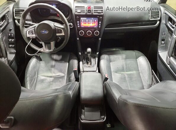 JF2SJAWC8HH591089 2017 SUBARU FORESTER Silver Vista del salpicadero