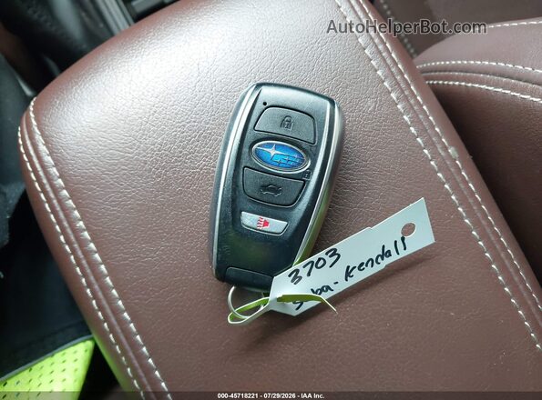 JF2SJAWC8JH607653 2018 SUBARU FORESTER Gray Vista del salpicadero