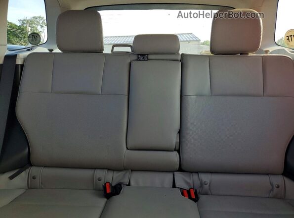 JF2SJAXC1GH536402 2016 SUBARU FORESTER Green Հետևի նստատեղերի տեսք
