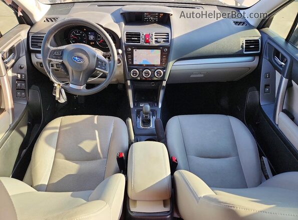 JF2SJAXC2GH523691 2016 SUBARU FORESTER Черный Вид панели приборов