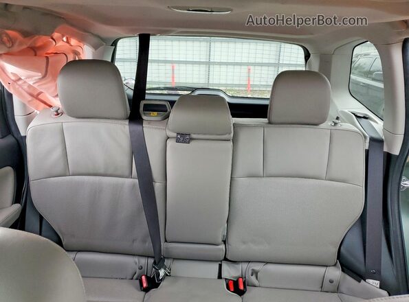 JF2SJAXC5GH515018 2016 SUBARU FORESTER Green Vista de los asientos traseros