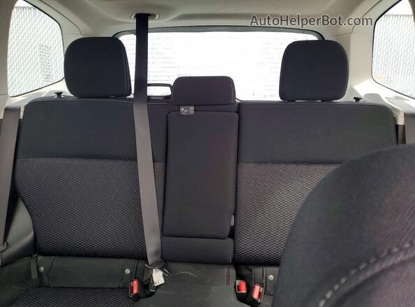 JF2SJEJC8JH559537 2018 SUBARU FORESTER Black Widok tylnych siedzeń