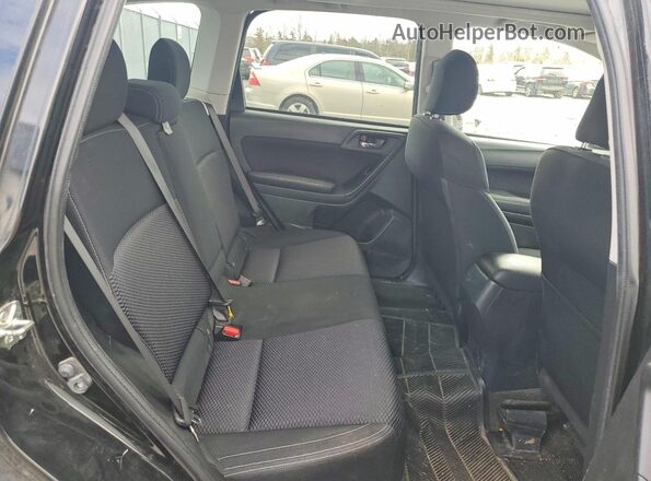 JF2SJEJC8JH559537 2018 SUBARU FORESTER Black Widok wnętrza z tyłu