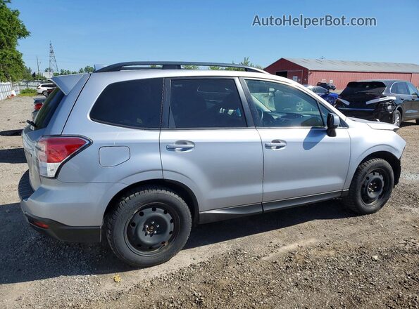 JF2SJEJC9JH565914 2018 SUBARU FORESTER Серебряный Задняя правая четверть