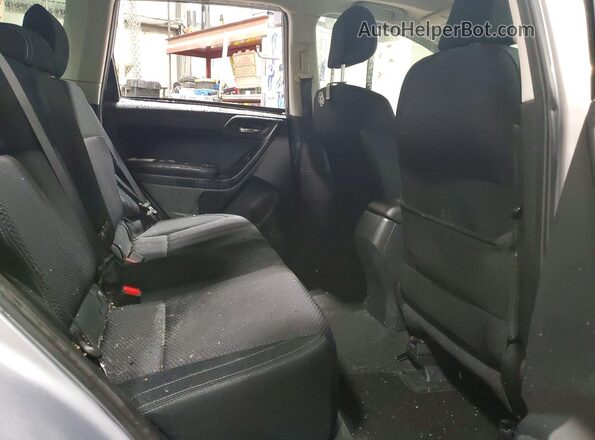 JF2SJEMC8HH541559 2017 SUBARU FORESTER Silver Вид задніх сидінь