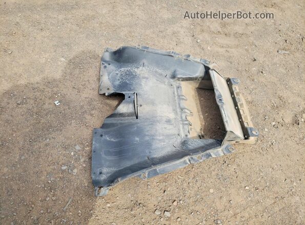 JF2SJGEC2JH435575 2018 SUBARU FORESTER Silver Vista del compartimento del motor
