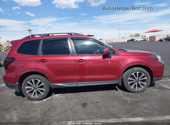 JF2SJGEC5JH428717 2018 SUBARU FORESTER Red Սալոնի հետևի տեսք