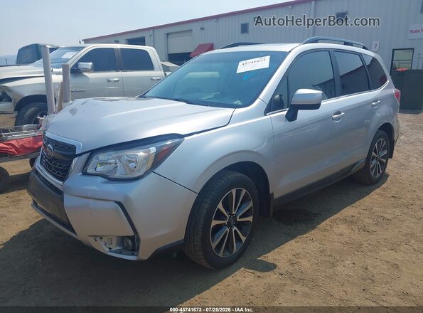 JF2SJGEC6JH528888 2018 SUBARU FORESTER Серебряный Передняя левая четверть